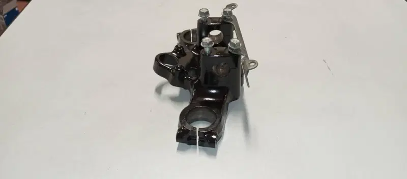 PIASTRA DI STERZO HONDA CX500 TURBO (2)