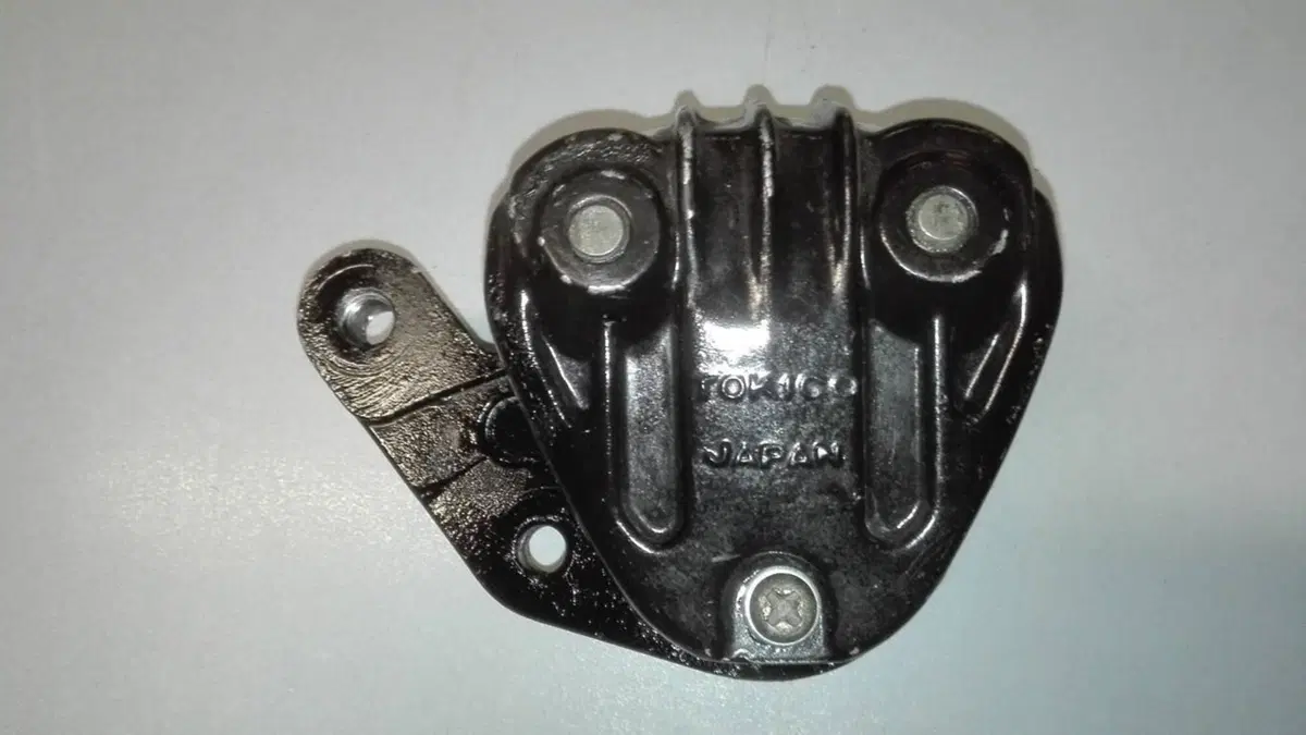 PINZA TOKIKO ANTERIORE SX KAWASAKI H1 MACH 3 (5)