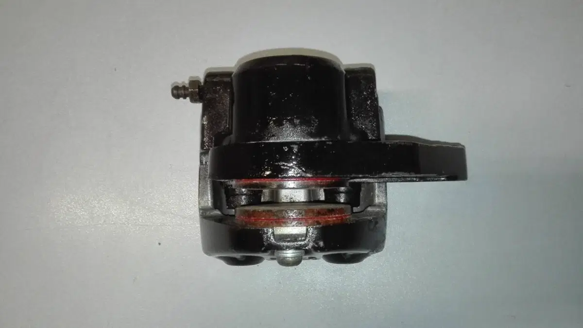 PINZA TOKIKO ANTERIORE SX KAWASAKI H1 MACH 3 (7)
