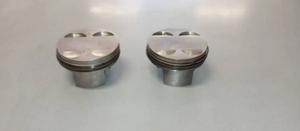PISTONI DUCATI 748 (4)