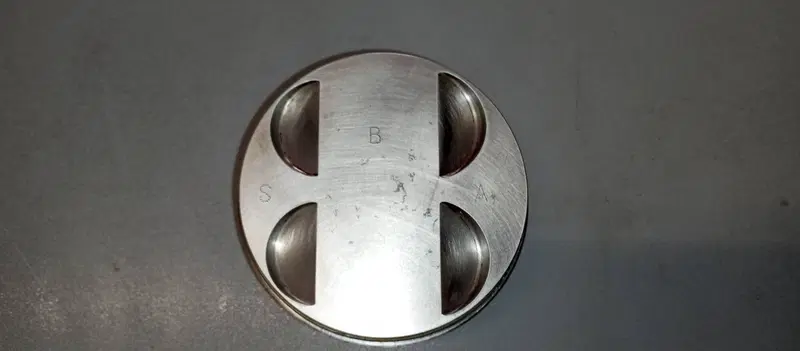 PISTONI DUCATI 748 (6)
