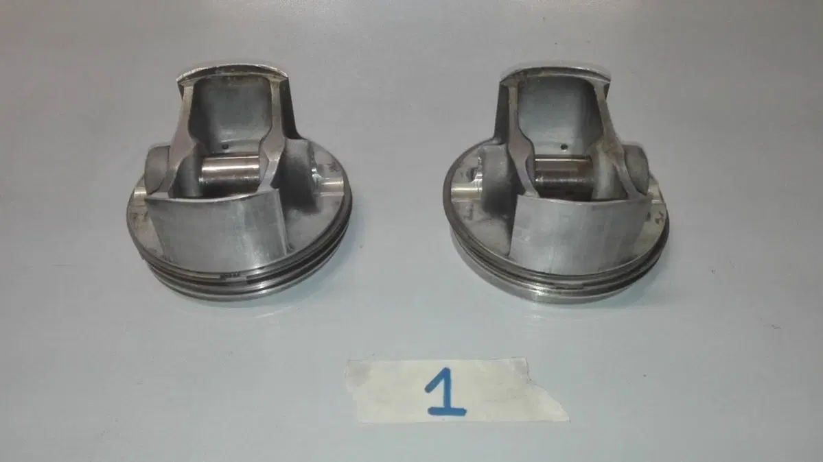 Pistoni Ducati 851 1989 (7)