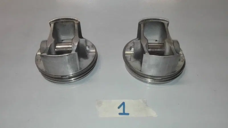 Pistoni Ducati 851 1989 (7)