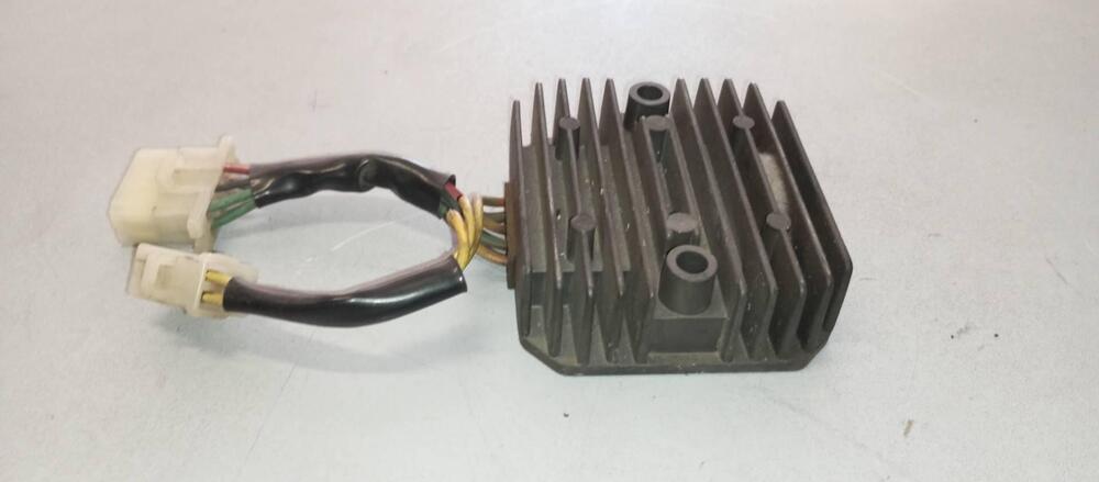 REGOLATORE DI TENSIONE HONDA VF750C RC07 (5)