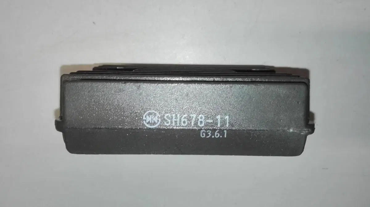 Regolatore di tensione Yamaha Majesty 250 (3)