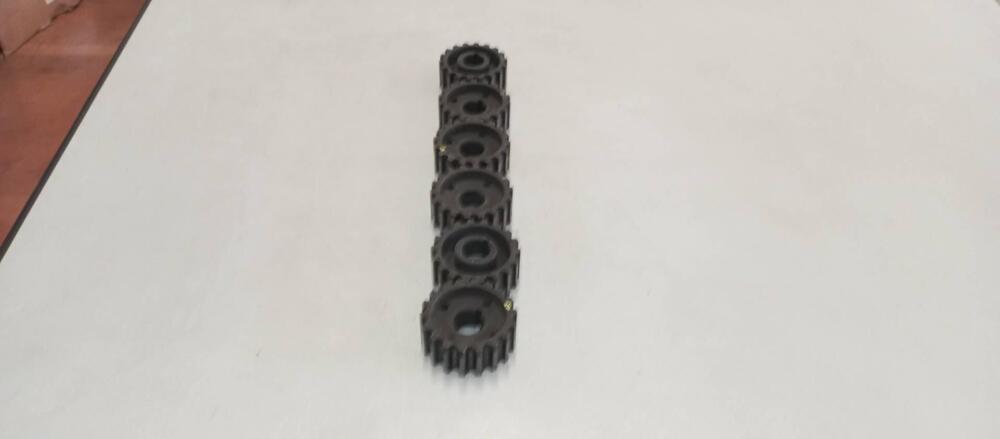 ROCCHETTI DISTRIBUZIONE DUCATI 748 (2)