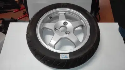 Ruota post. Suzuki Burgman 400 2004