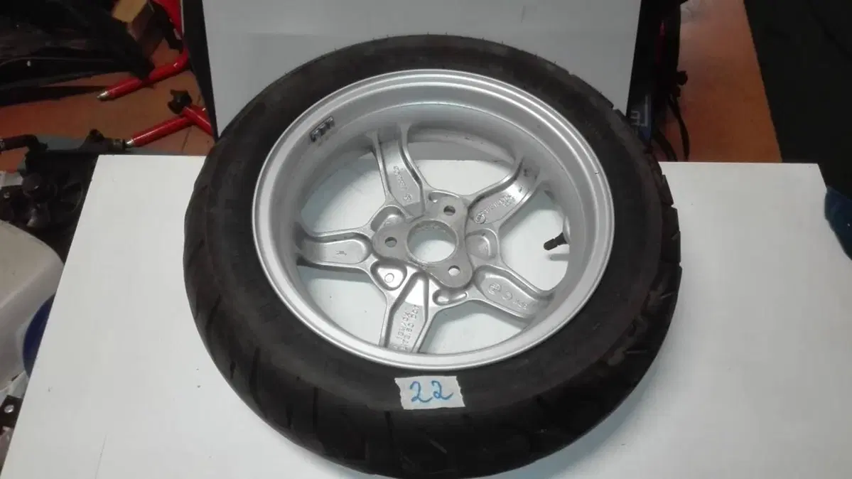 Ruota post. Suzuki Burgman 400 2004 (3)