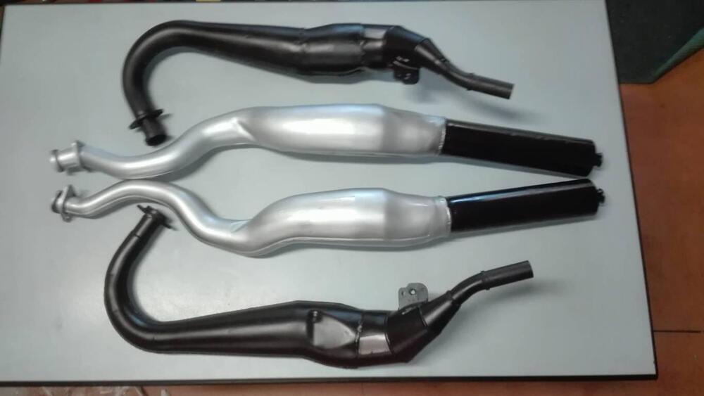 SCARICHI SUZUKI RG 500 (2)