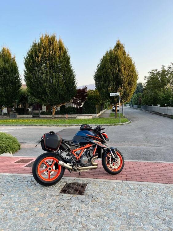 KTM 1290 Super Duke R EVO (2022 - 23) (3)