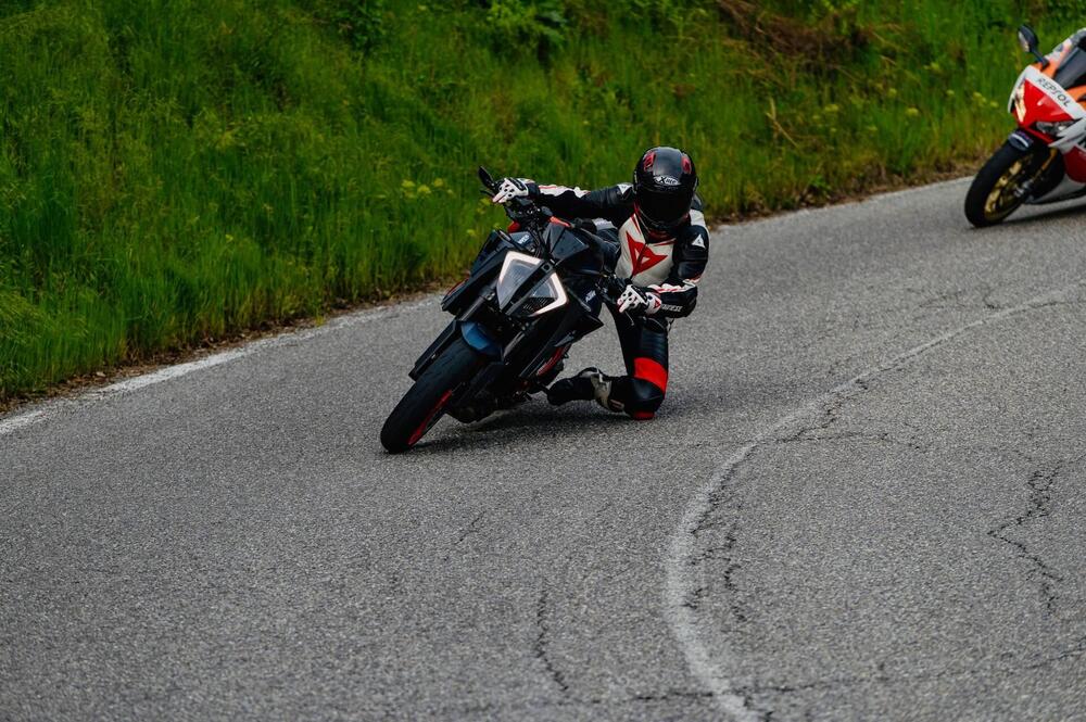 KTM 1290 Super Duke R EVO (2022 - 23) (5)