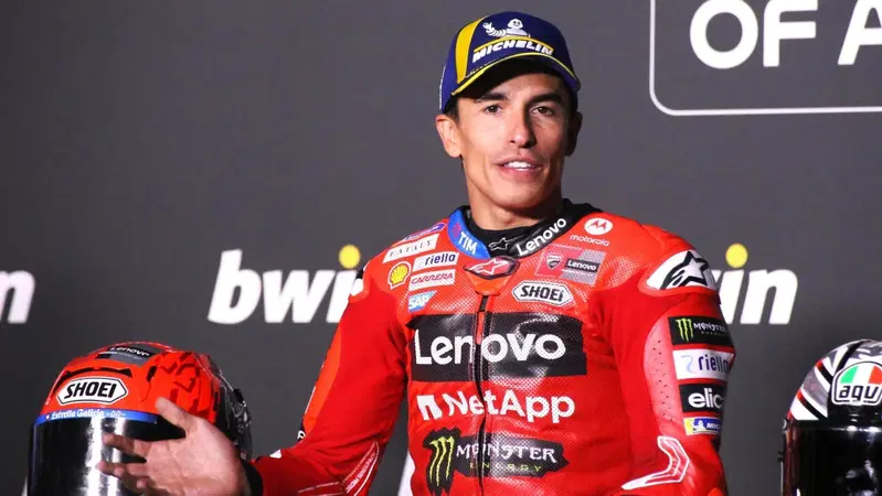 MotoGP 2025. GP di Austria. Marc Marquez: "Pecco Bagnaia? Ha talento, ma &egrave; in difficolt&agrave;: venerd&igrave; era il pi&ugrave; forte in pista"
