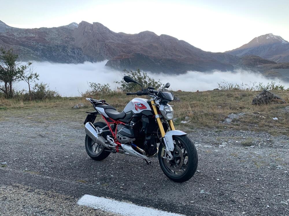 Bmw R 1200 R (2015 - 16) (2)