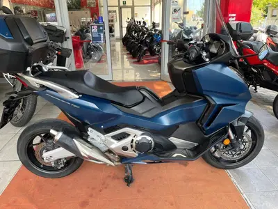 Honda Forza 750 DCT Urban (2021 - 24) usata