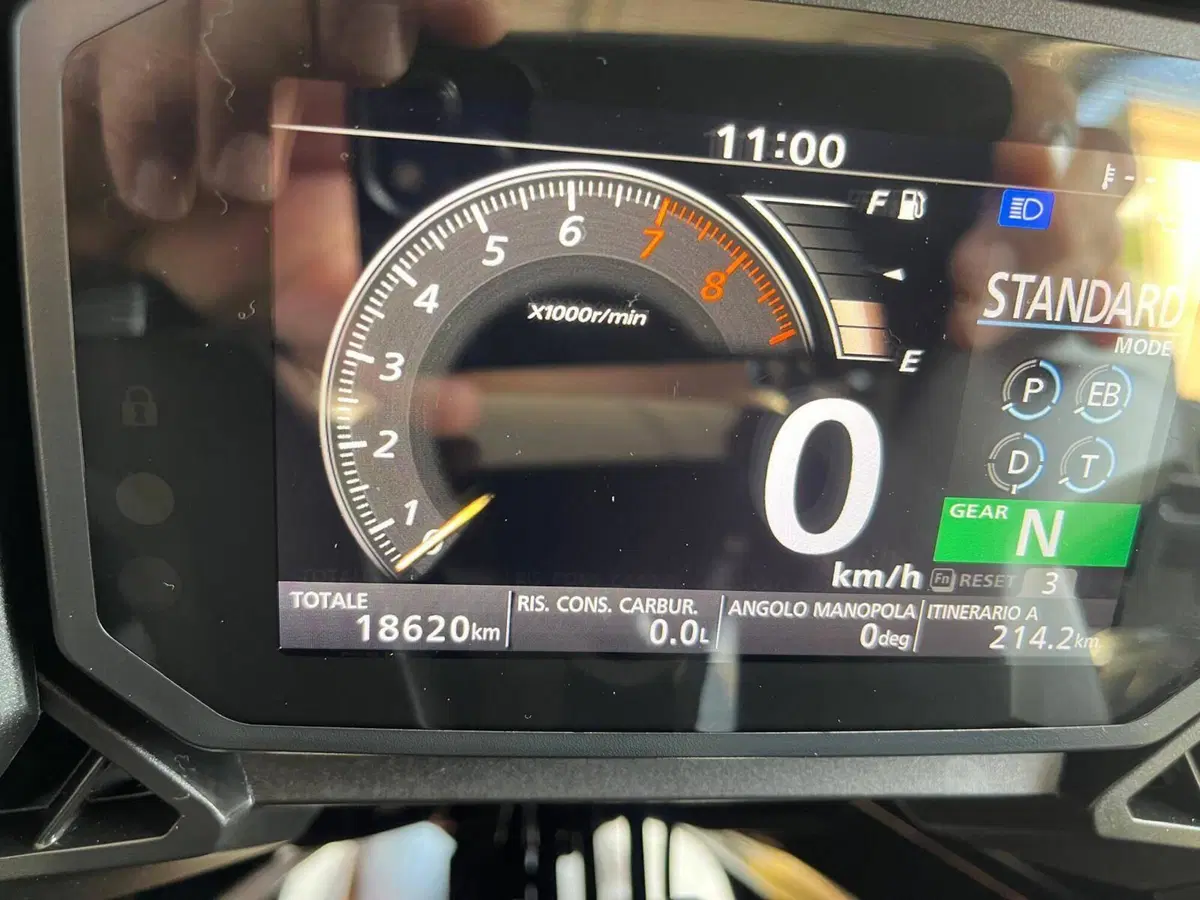 Honda Forza 750 DCT Urban (2021 - 24) (6)