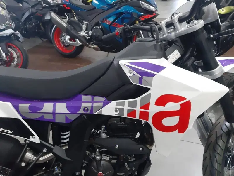 Aprilia SX 125 (2025 - 26) (2)