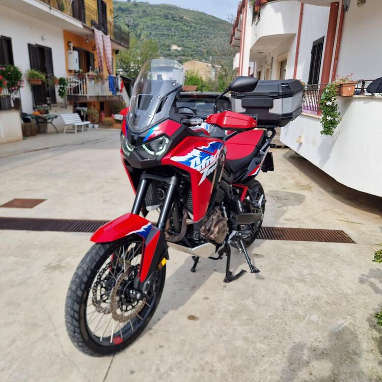 Honda Africa Twin CRF 1100L (2024 - 25) (4)