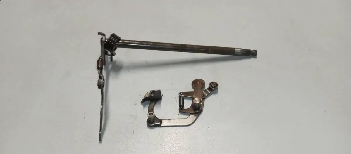 SELETTORE CAMBIO BENELLI 500 1974 (2)