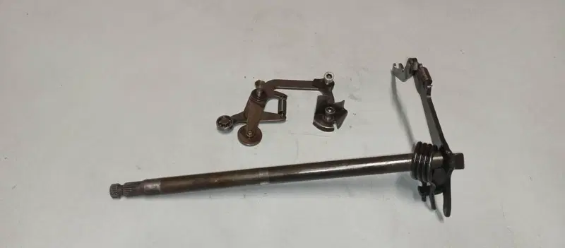 SELETTORE CAMBIO BENELLI 500 1974 (4)