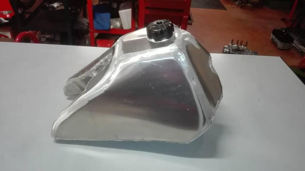 SERBATOIO ALLUMINIO YAMAHA YZ490 (3)