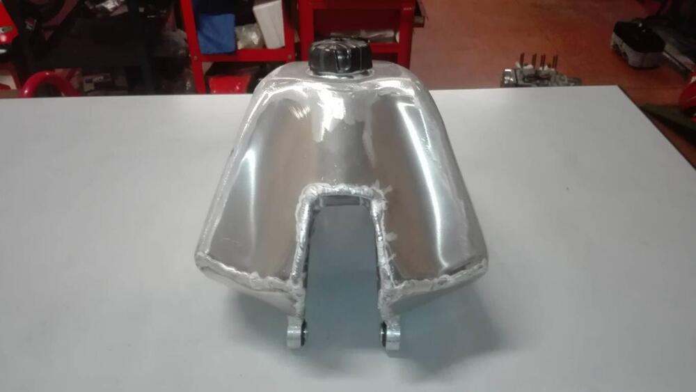 SERBATOIO ALLUMINIO YAMAHA YZ490 (4)