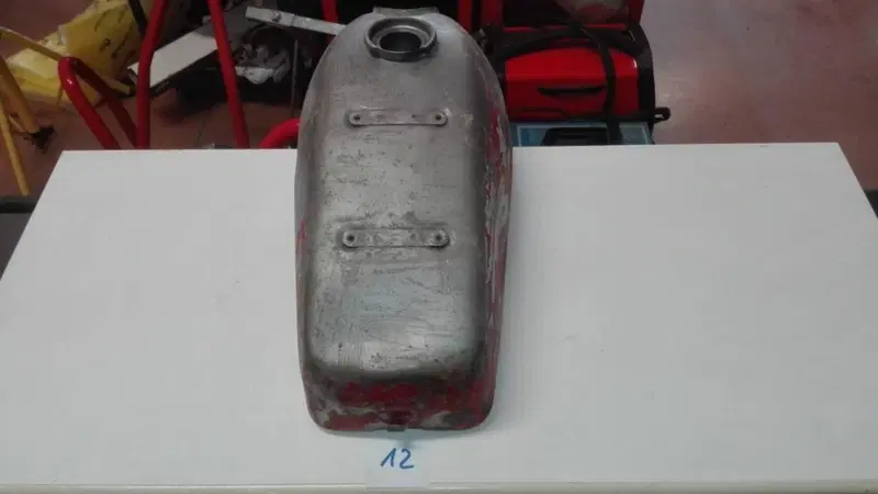 Serbatoio Fantic Motor 125 (3)