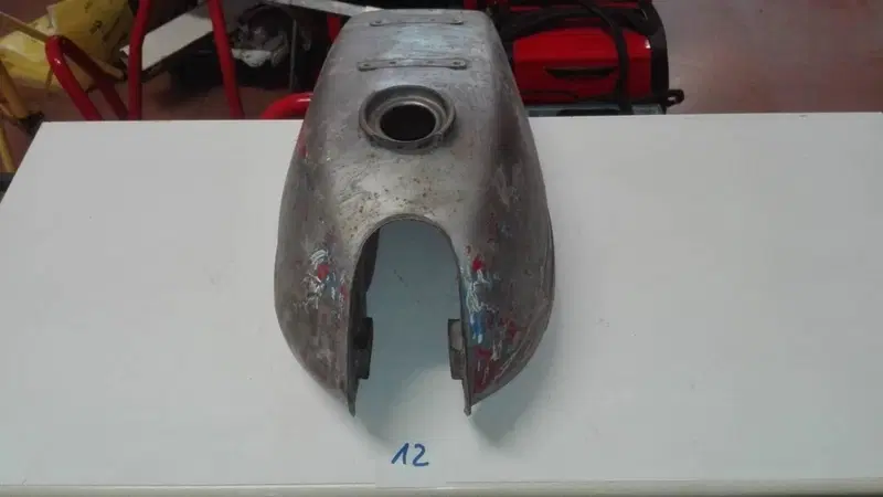 Serbatoio Fantic Motor 125 (4)