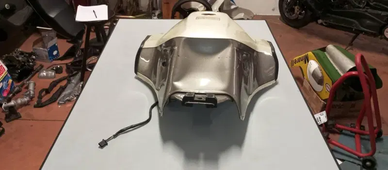 Serbatoio Honda cx 500 turbo (2)