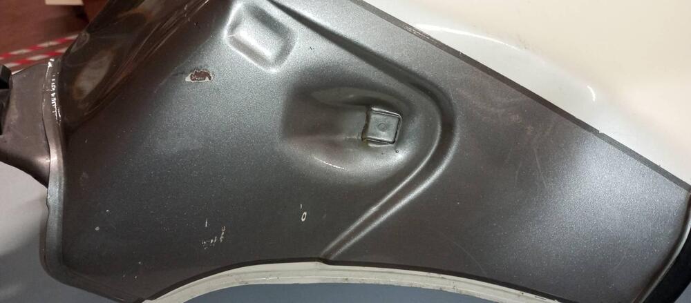 Serbatoio Honda cx 500 turbo (4)