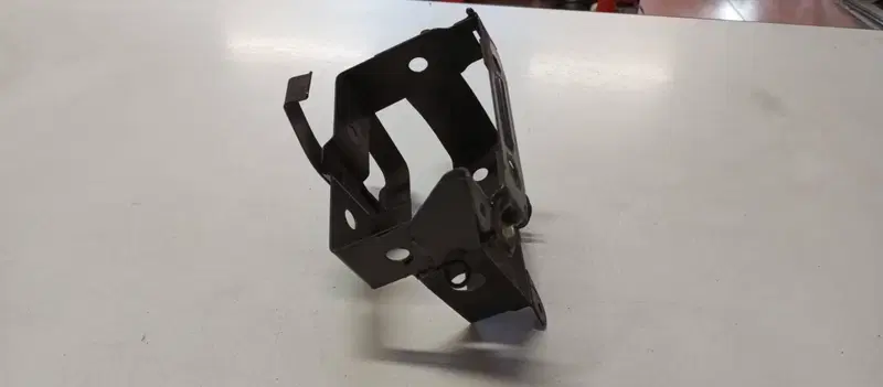 SUPPORTO BATTERIA HONDA CX 500 TURBO (3)