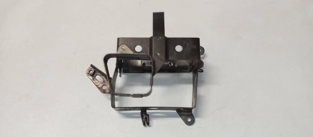 SUPPORTO BATTERIA HONDA CX 500 TURBO (4)