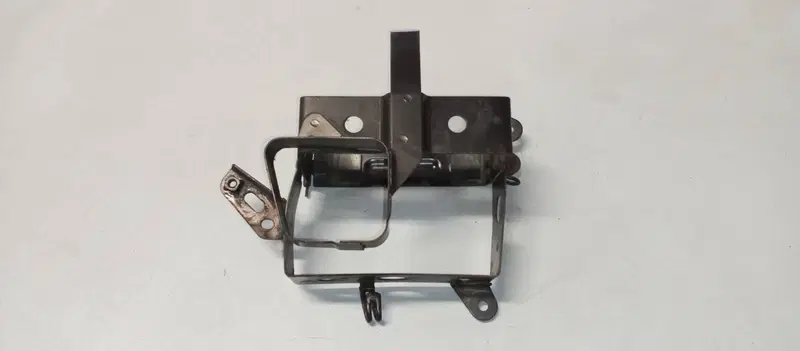 SUPPORTO BATTERIA HONDA CX 500 TURBO (4)