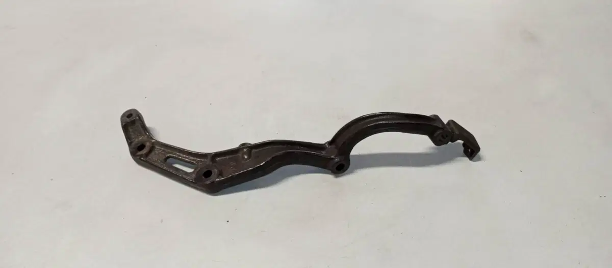 SUPPORTO MOTORE SX HONDA CX 500 TURBO (3)