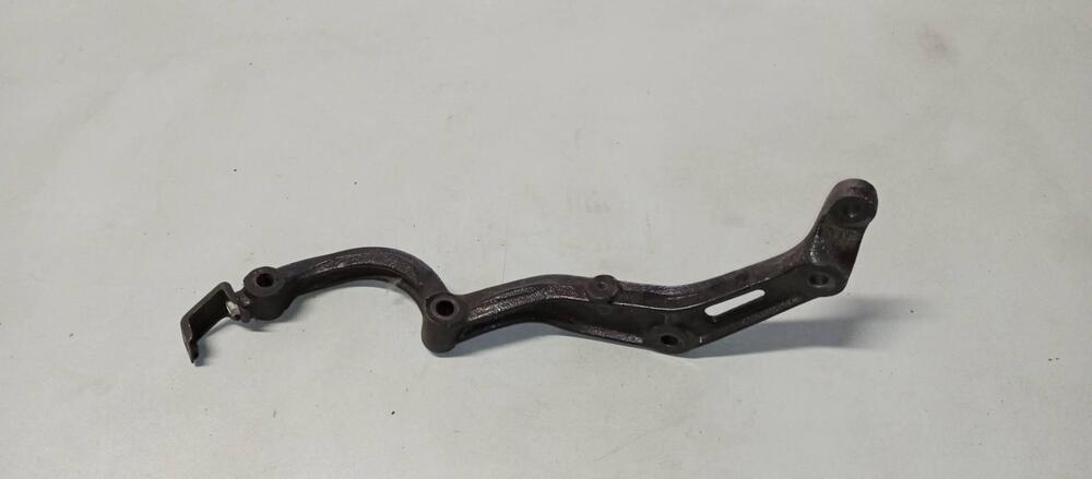 SUPPORTO MOTORE SX HONDA CX 500 TURBO (5)