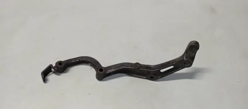 SUPPORTO MOTORE SX HONDA CX 500 TURBO (5)