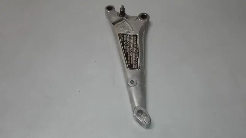 SUPPORTO PEDANA SINISTRA HONDA CBX 1000 (3)