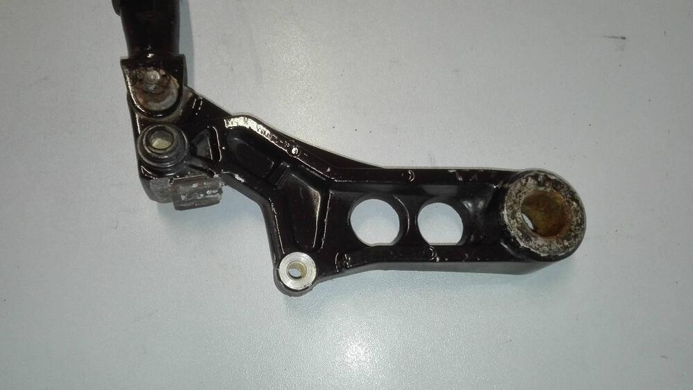 SUPPORTO PINZA POSTERIORE HONDA CBX 1000 '81-'82 (5)