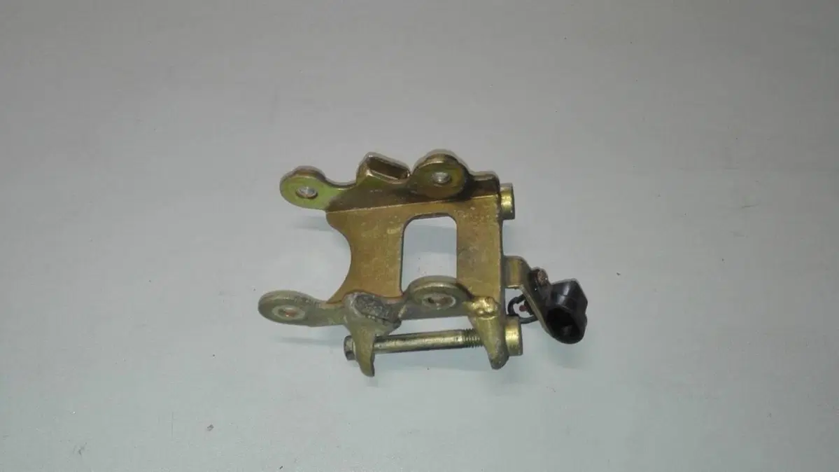 Supporto telaietto Ducati 748-916-996-998 (2)