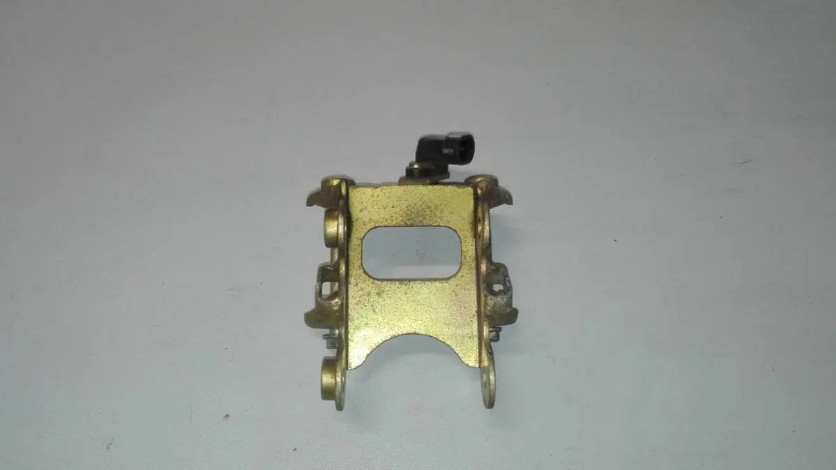 Supporto telaietto Ducati 748-916-996-998 (3)