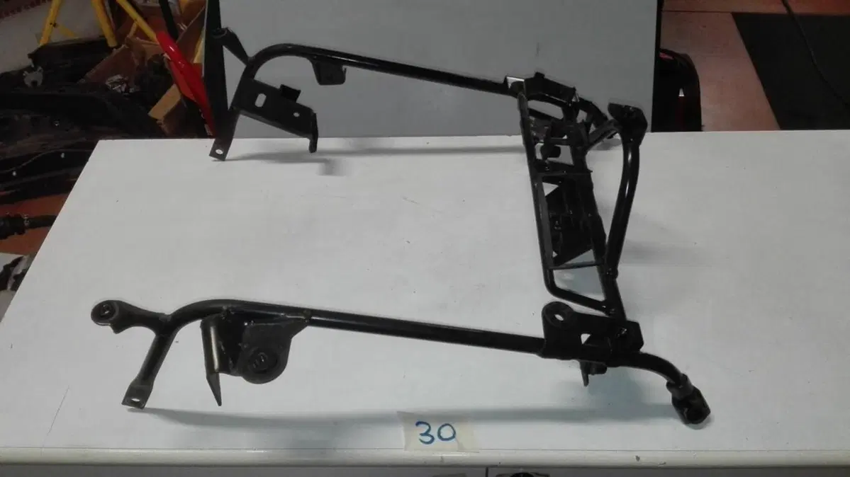 Telaietto ant. Suzuki Burgman 400 2004 (3)