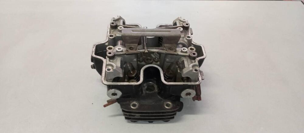 TESTA ANTERIORE HONDA VF750C RC07