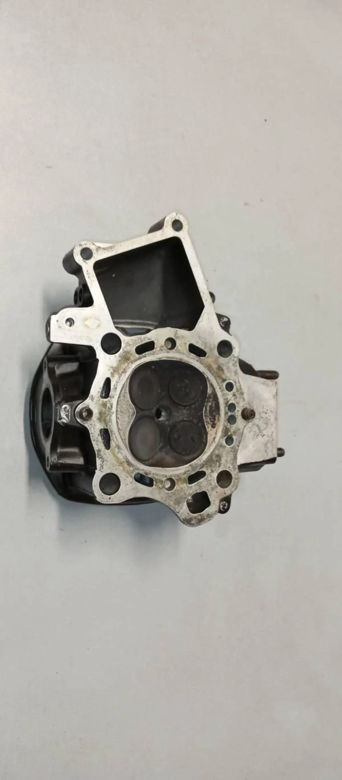 TESTA SINISTRA HONDA CX500 TURBO (7)