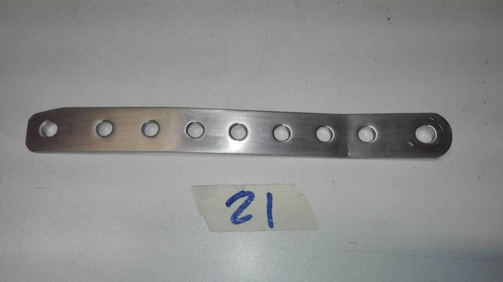 Tirante piatto freno anteriore TGM (2)