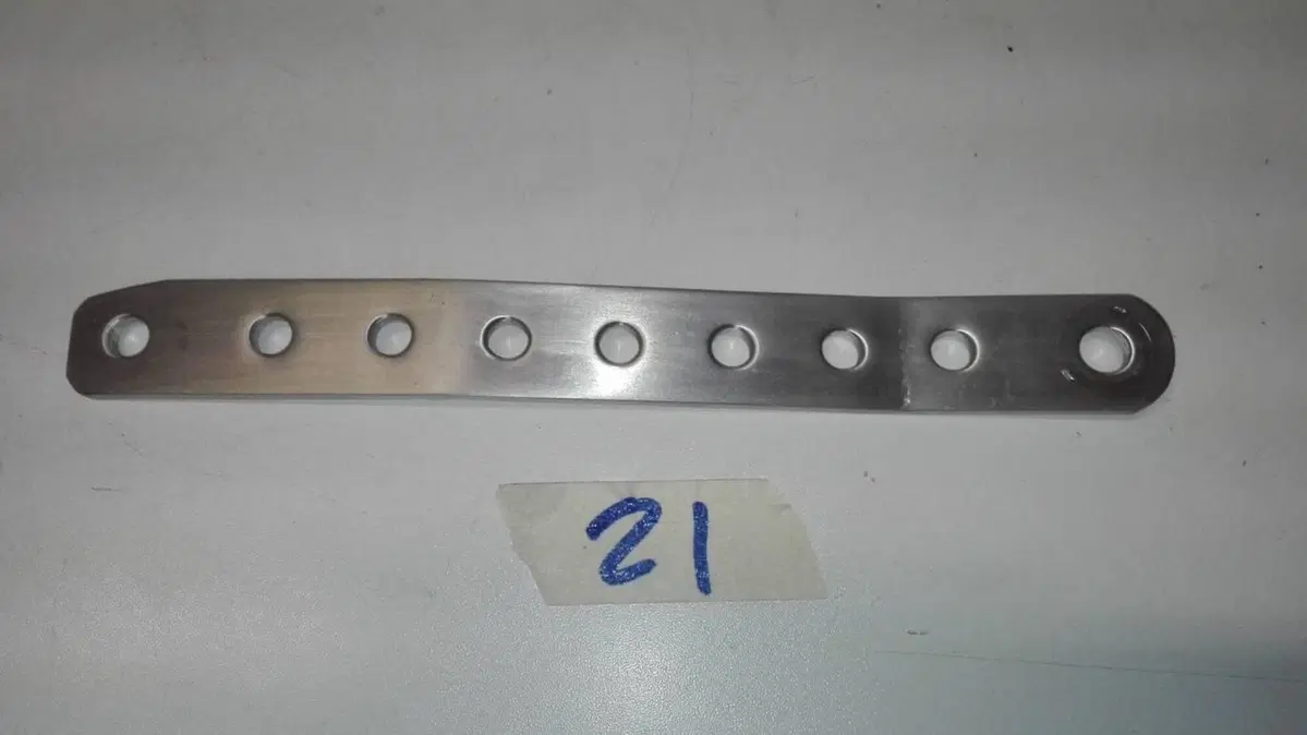 Tirante piatto freno anteriore TGM (2)