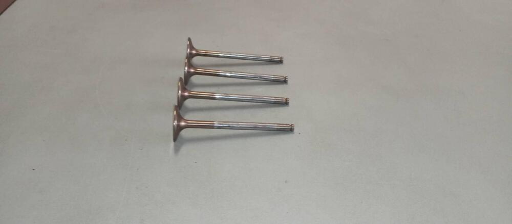 VALVOLE ASPIRAZIONE DUCATI 748 (3)