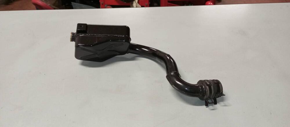 VASO D'ESPANSIONE TURBINA HONDA CX 500 TURBO (3)