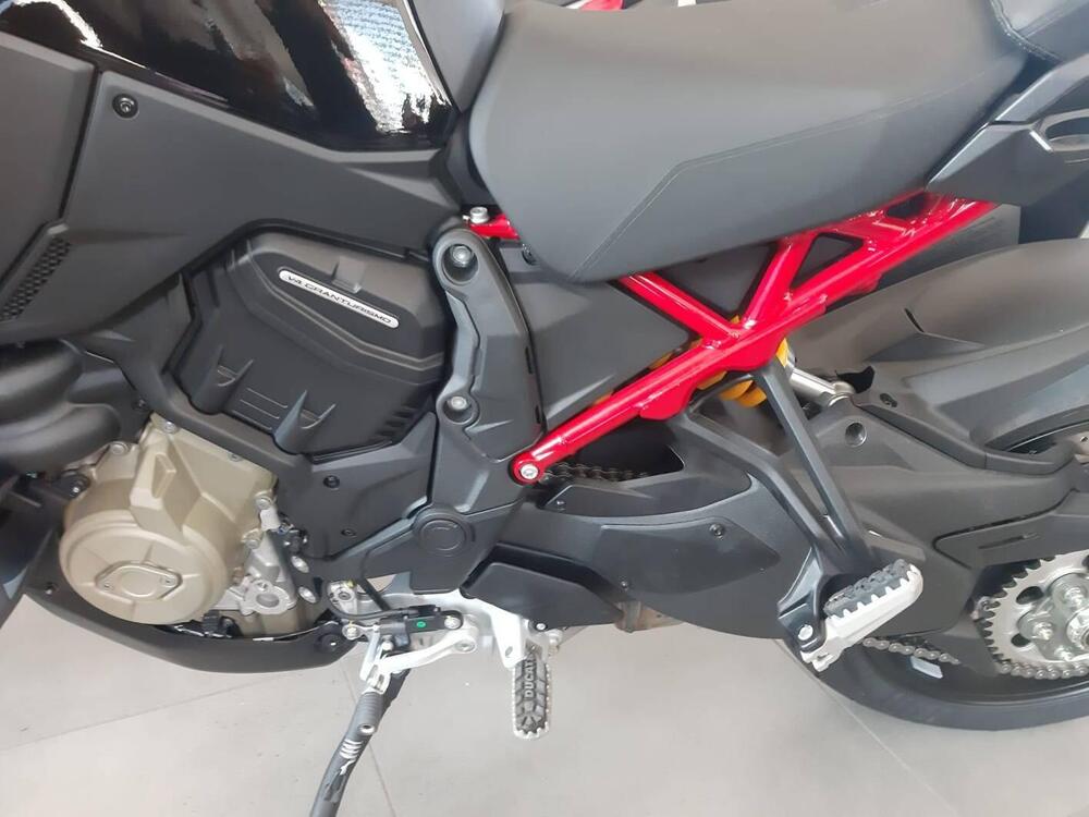 Ducati Multistrada V4 Pikes Peak (2025) (4)