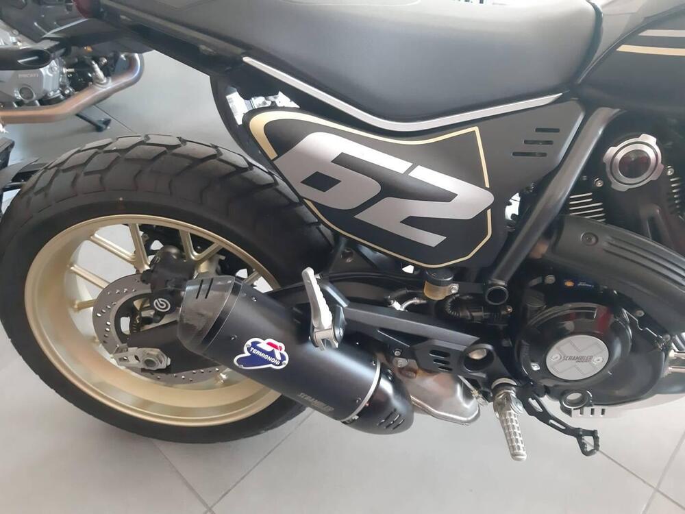 Ducati Scrambler 800 Full Throttle (2025) (5)