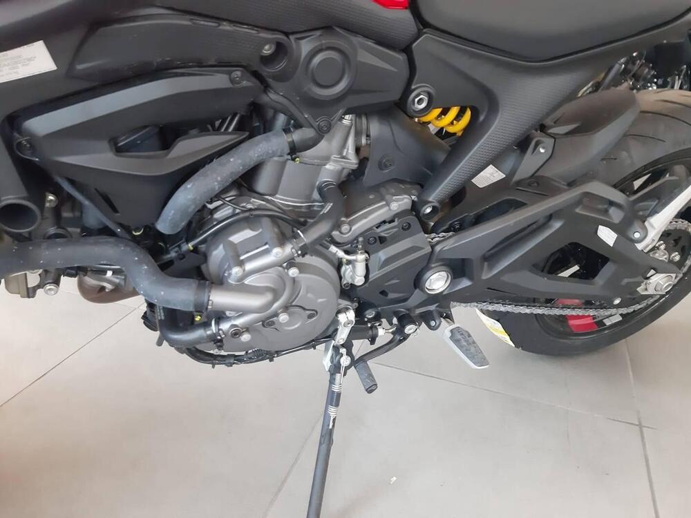 Ducati Monster 937 (2021 - 25) (5)