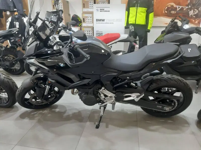 Bmw F 900 XR (2025 - 26) (2)